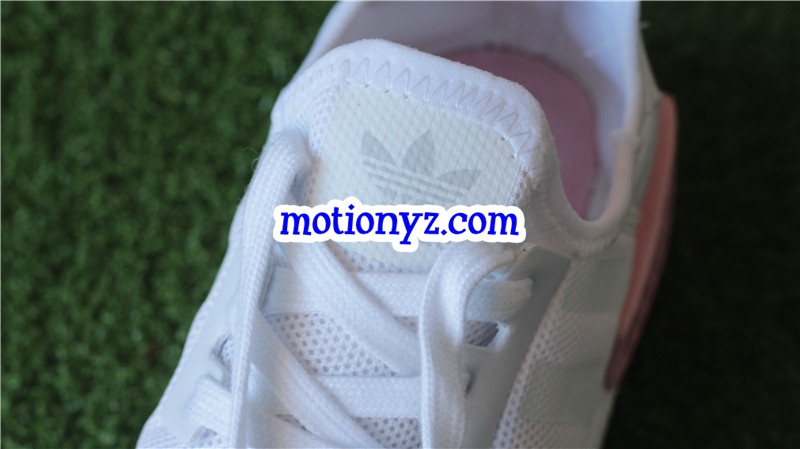 Real Boost Adidas NMD R1 White Pink GS